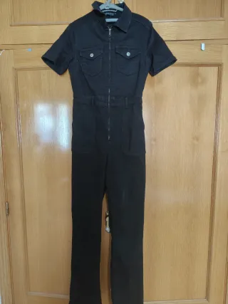 Elegante mono de Stradivarius.