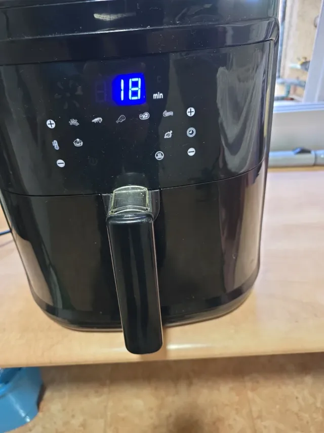 Freire Freidora de Aire Negra