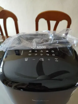 Freidora de aire Moulinex nueva