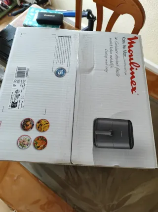 Freidora de aire Moulinex nueva