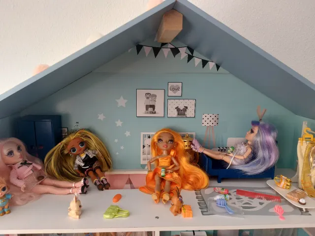 Casa de muñecas de madera grande