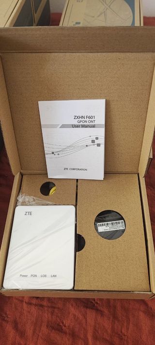 Lote red completo: routers + ONT + fibra