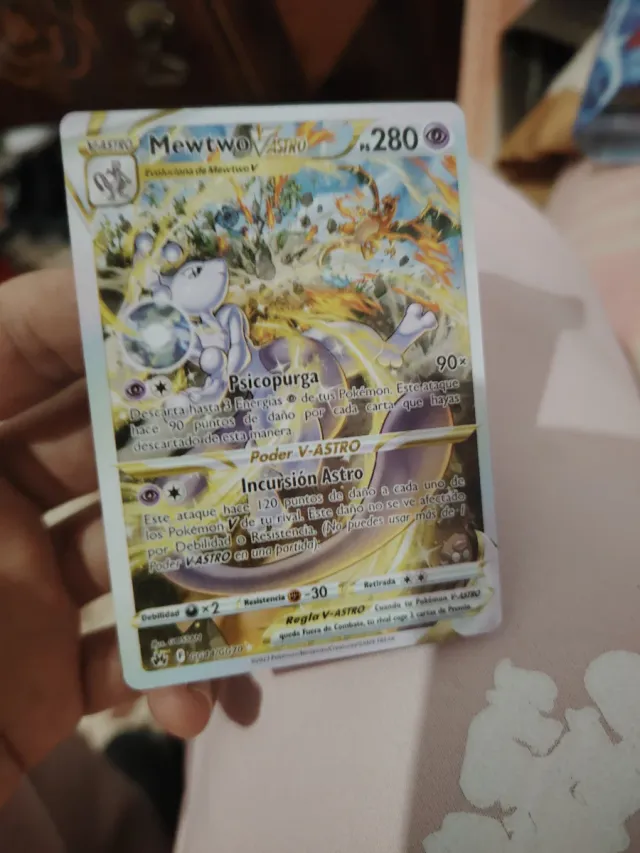 Carta Pokémon Mewtwo V ASTRO 280 HP