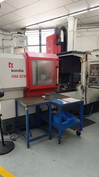 CENTRO DE MECANIZADO KONDIA HM 2010