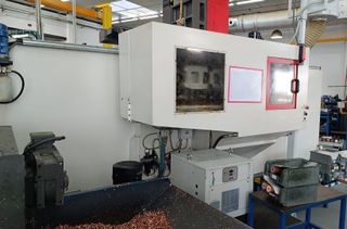 CENTRO DE MECANIZADO KONDIA HM 2010