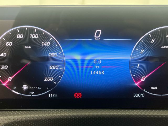 Mercedes-Benz Clase A 180 100 kW (136 CV)