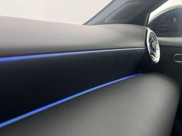 Mercedes-Benz Clase A 180 100 kW (136 CV)