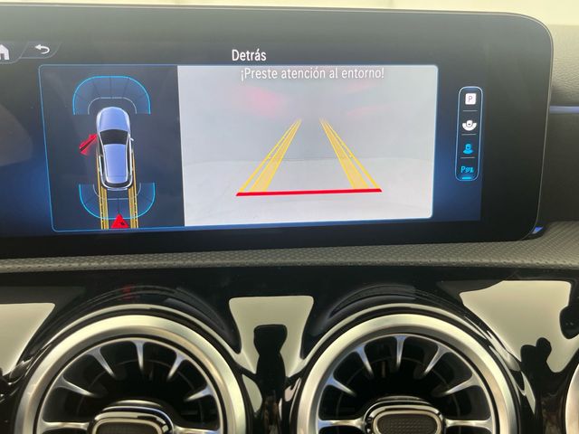 Mercedes-Benz Clase A 180 100 kW (136 CV)