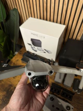 Dron DJI Mavic Air 2 Fly More Combo