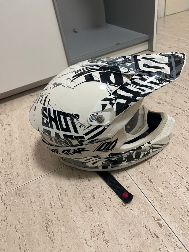 Casco Motocross con Gafas