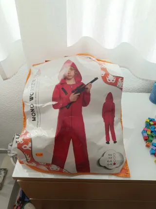 Disfraz mono rojo infantil