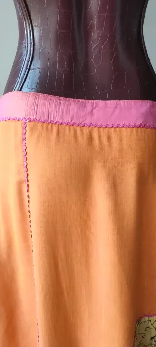 Falda de verano con estampado floral