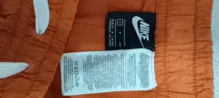 Pantalón corto Nike naranja Talla S