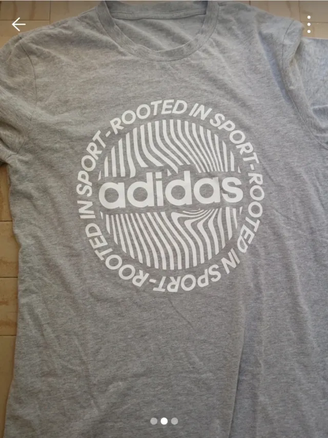 Maglietta Adidas Grigia con Logo