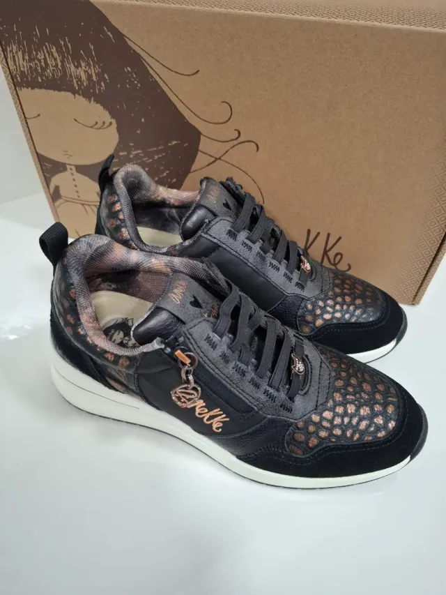 Anekke Sneakers Cuña Exterior Negro/Oro rosa T-37