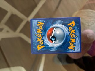 Carta Pokémon Giratina V ASTRO 540