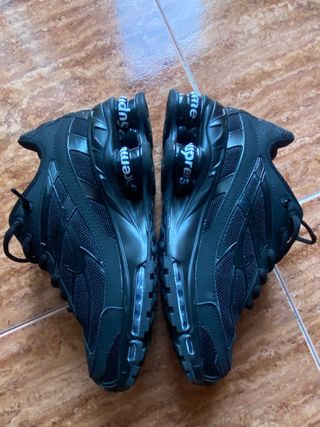 Zapatillas Nike Supreme Negras