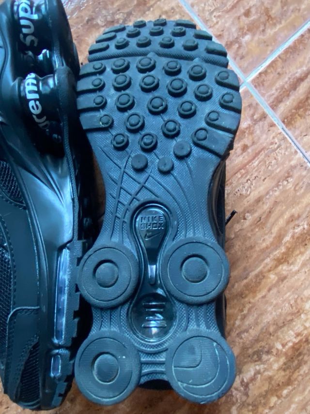 Zapatillas Nike Supreme Negras