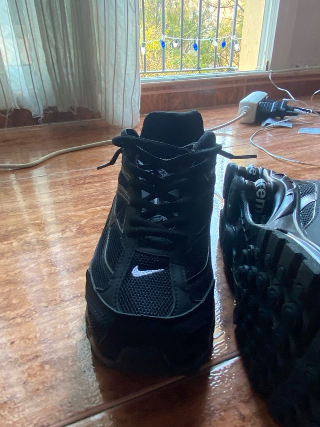 Zapatillas Nike Supreme Negras