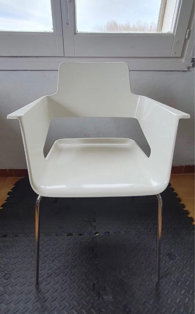 Juego 22 Sillas Blancas (Precio por Unidad)