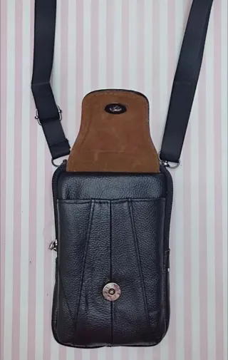 OFERTA. BOLSO PIEL MULTIUSOS MOVIL. RIÑONERA NEGRA