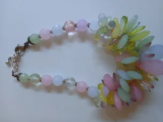 Collar pedrería colores pastel