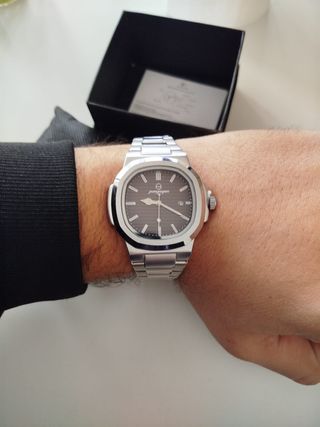 Reloj deportivo-estilo premium en acero