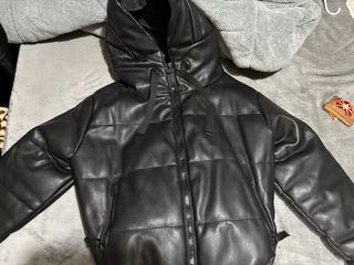 Cazadora Zara Negra Cuero Sintético