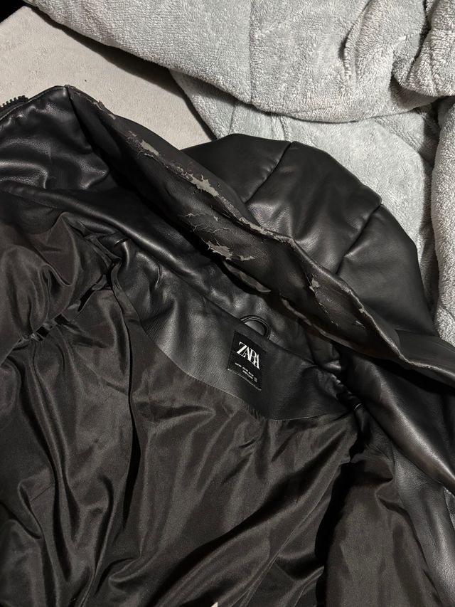 Cazadora Zara Negra Cuero Sintético