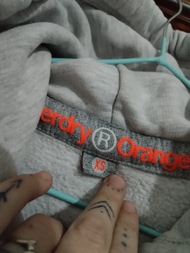 Sudadera Superdry Gris y Rosa