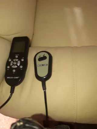 Sillón Relax Eléctrico con masaje. Beige