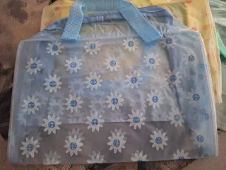 Set 3 neceseres maquillaje flores