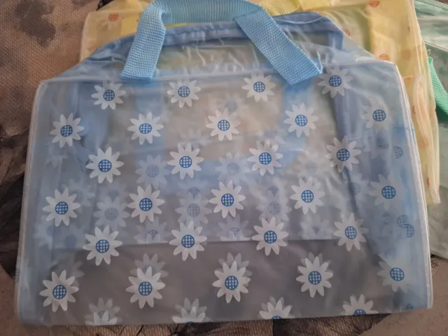 Set 3 neceseres maquillaje flores