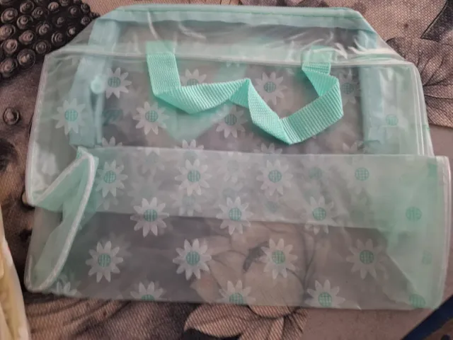 Set 3 neceseres maquillaje flores