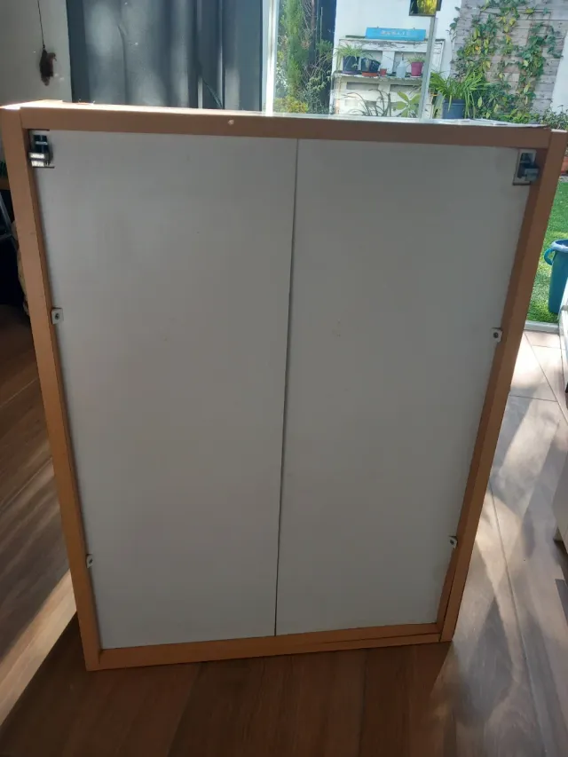 Armario pequeño madera