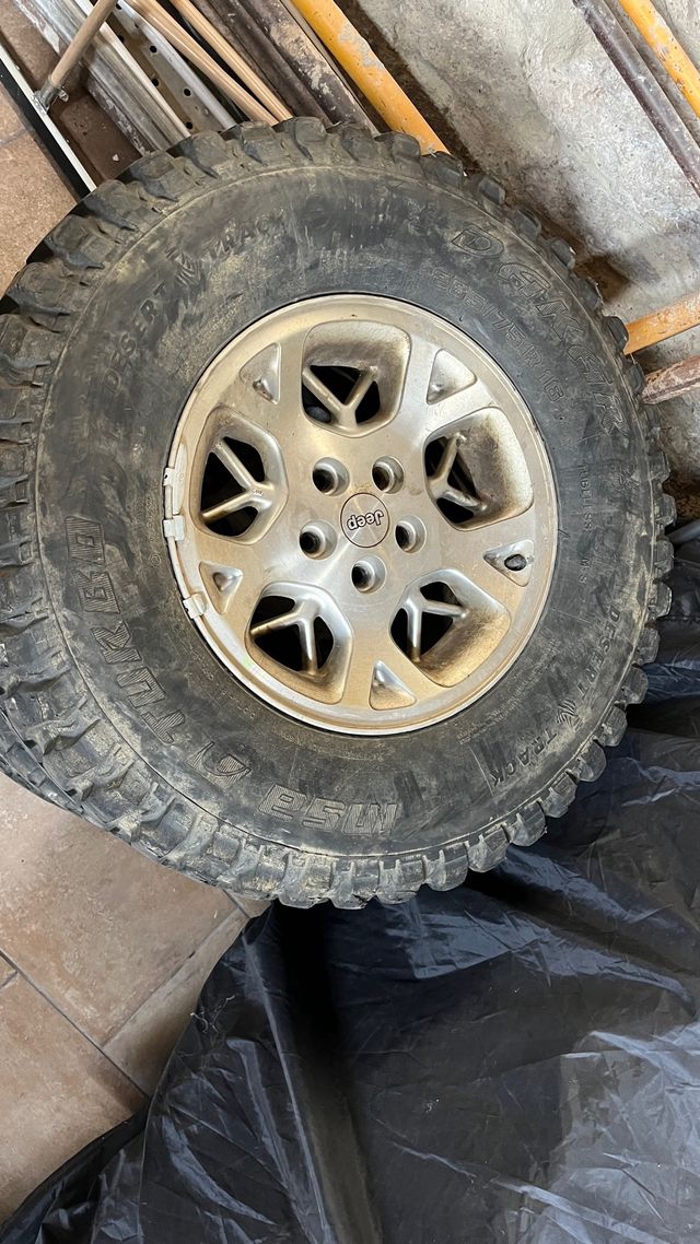 Neumáticos y llantas Jeep 265/75R16