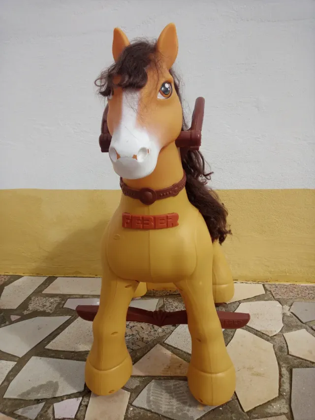 Caballo de juguete my wild horse FEBER