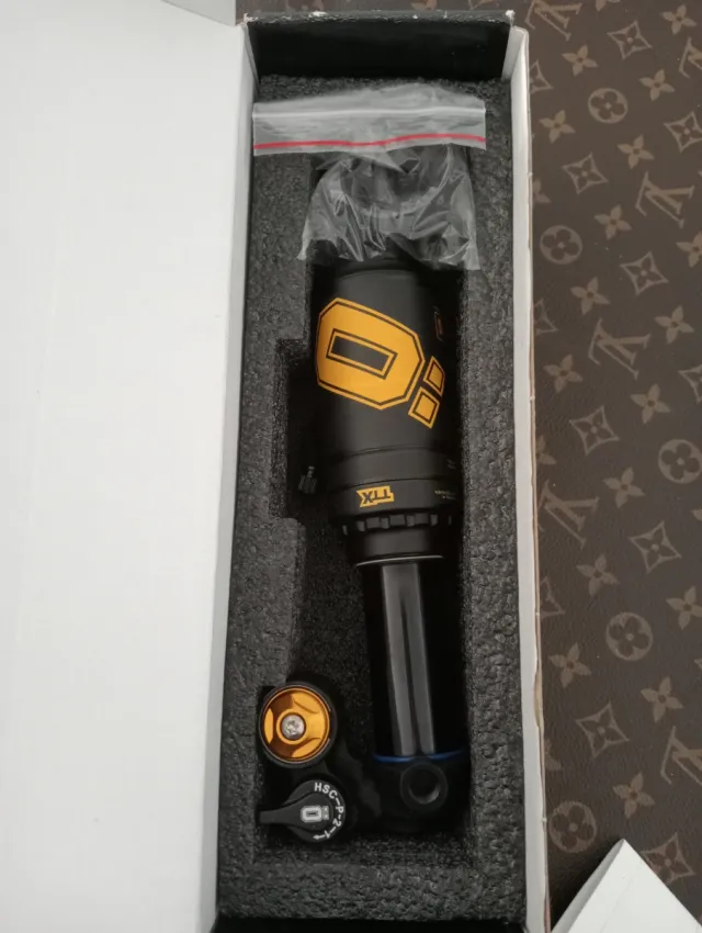 Amortiguador Öhlins TTX