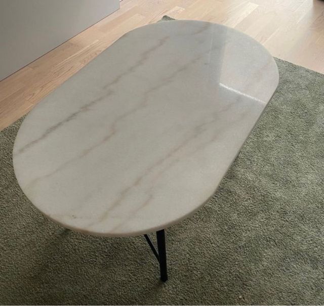 Mesa auxiliar mármol y metal Habitat