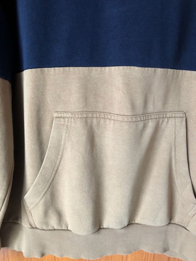 Sudadera con capucha bicolor Talla XL