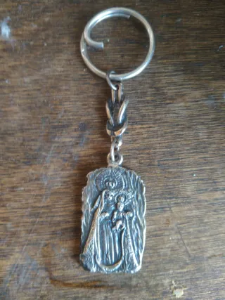 Llavero de  Plata "Virgen de Covadonga"35g