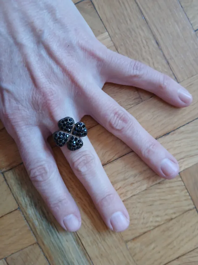 Anillos Mujer Diseño Variado. Se venden sep o lote