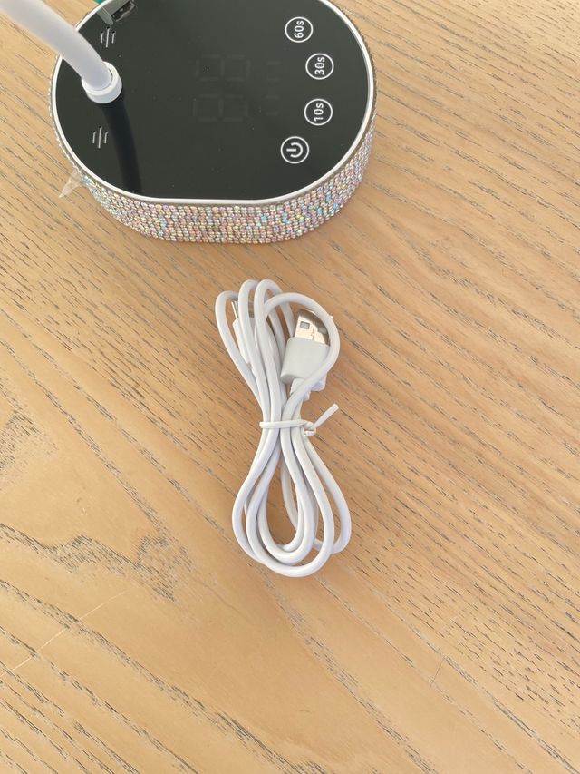 Lámpara LED para uñas recargable