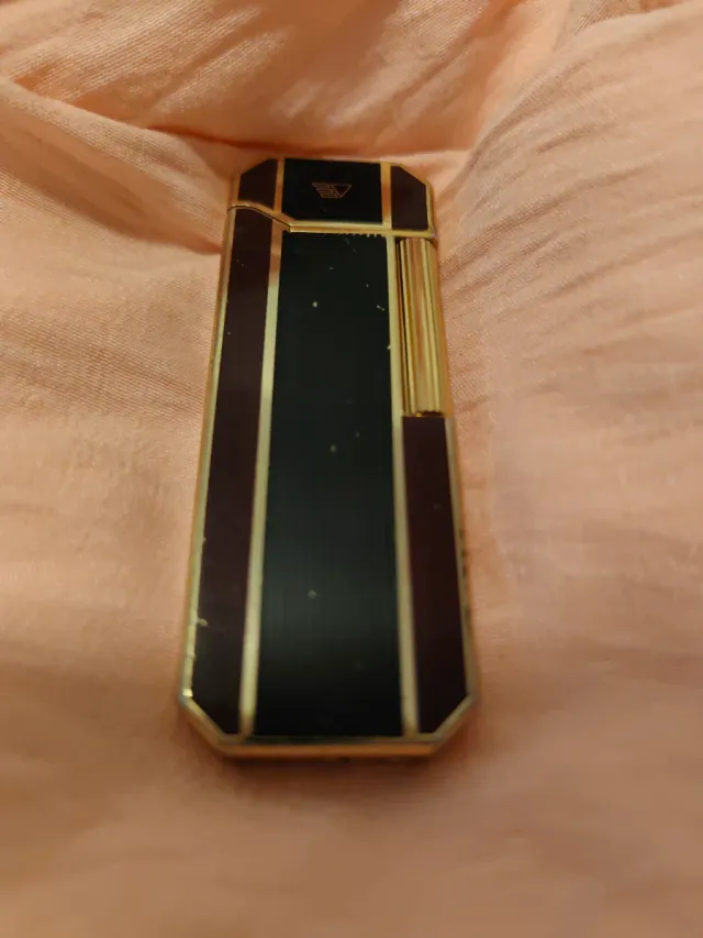 Accendino Enzo Varini Nero granato e Dorato