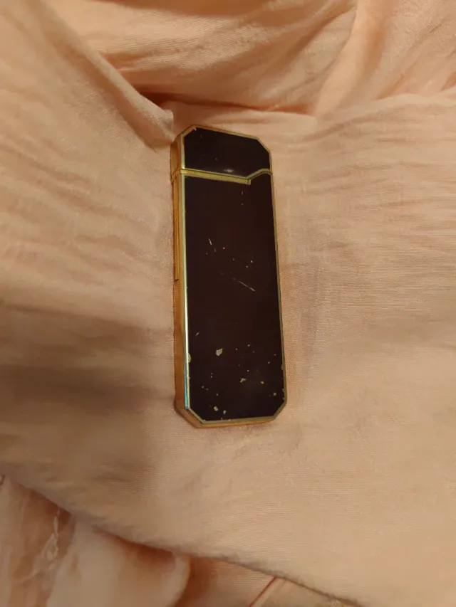 Accendino Enzo Varini Nero granato e Dorato