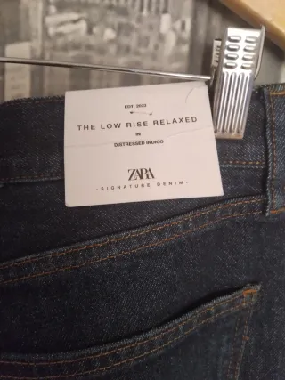 Pantalón vaquero Zara azul