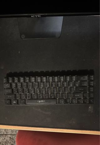 Teclado Gaming HXSJ V200 RGB –68 teclas