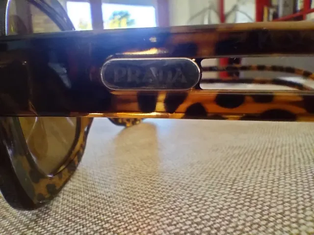 Occhiali da sole Prada marroni