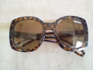 Occhiali da sole Prada marroni