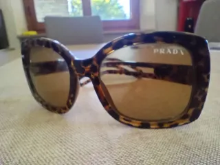 Occhiali da sole Prada marroni